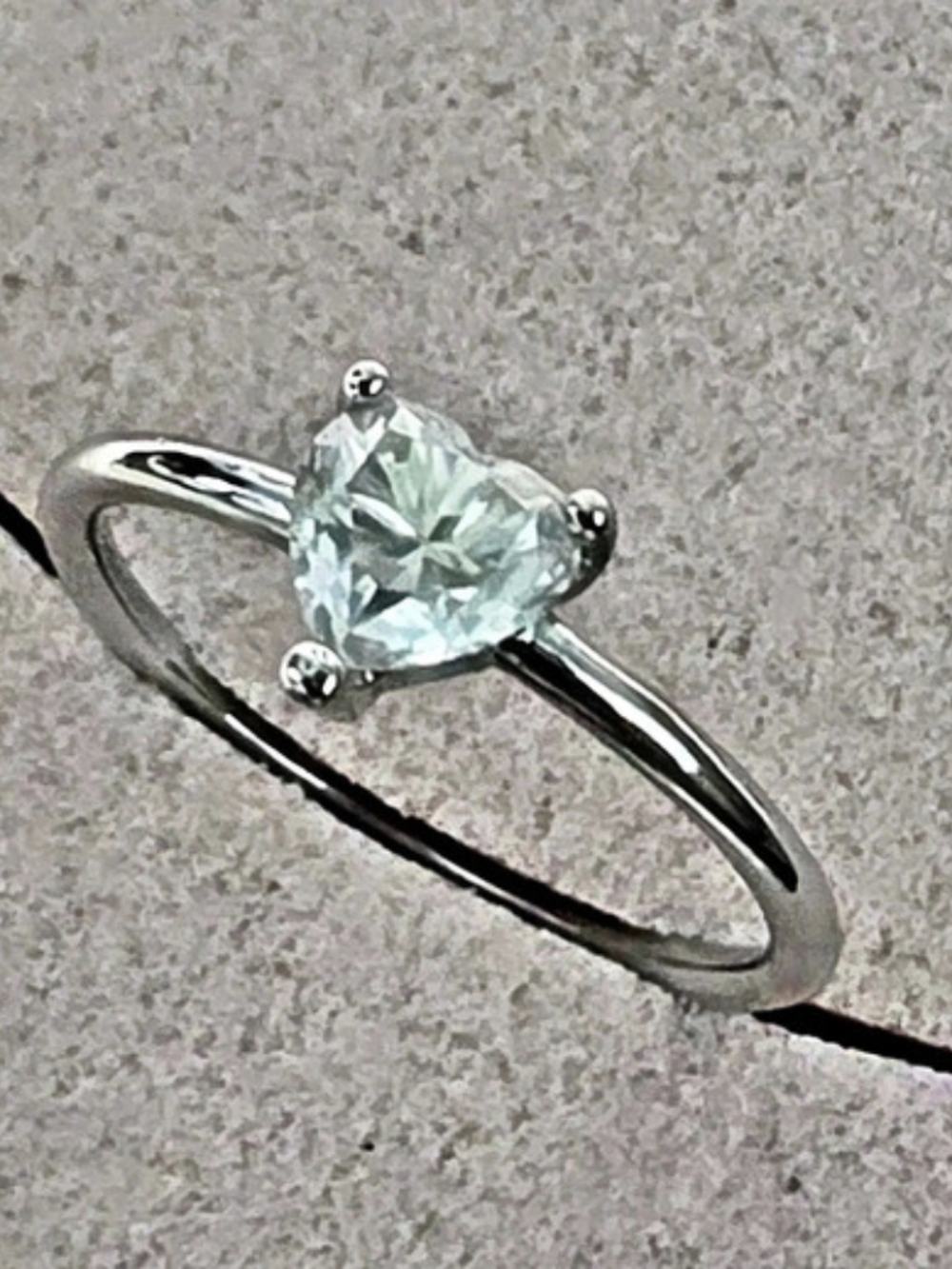Silver-Tone Gemstone Ring Like New